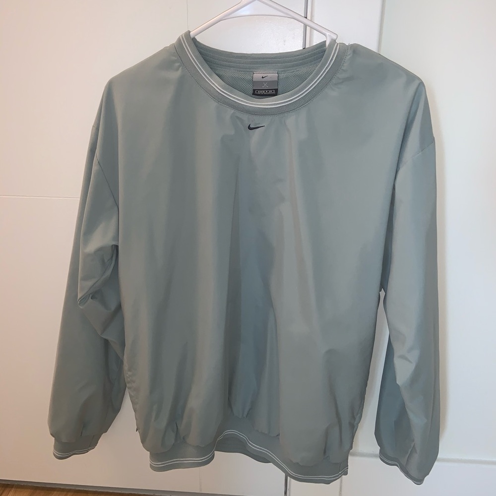Nike Women’s Activewear | Pullover Crew Neck